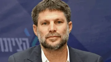 سموتريتش: غزة ستدمر بالكامل وسكانها سيغادرون نحو دولة ثالثة