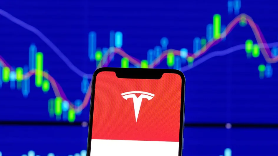 سهم تسلا ينخفض 2% مع تراجع مبيعاتها فى ألمانيا وبريطانيا سهم تسلا ينخفض 2% مع تراجع مبيعاتها فى ألمانيا وبريطانيا