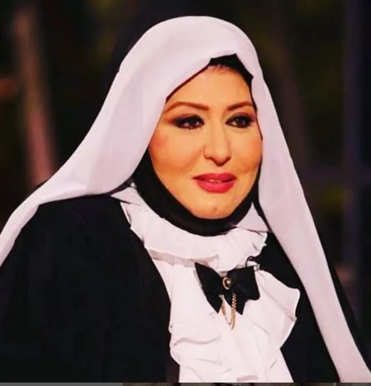 سهير رمزي تكشف سر ارتداء وخلع الحجاب وعلاقتها بالشيخ الشعراوي وعملها قبل التمثيل | فيديو وصور سهير رمزي تكشف سر ارتداء وخلع الحجاب وعلاقتها بالشيخ الشعراوي وعملها قبل التمثيل | فيديو وصور