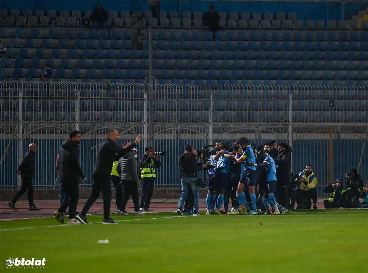سيد عبد الحفيظ يعلق على احتفال بيراميدز بالفوز بالدوري: “أرسل تحياتي للتروماي” سيد عبد الحفيظ يعلق على احتفال بيراميدز بالفوز بالدوري: “أرسل تحياتي للتروماي”
