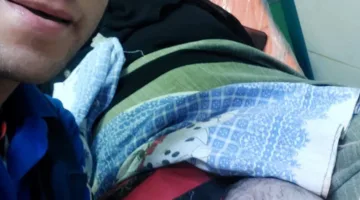 سيدة تضع مولودها داخل محطة قطار بكفر الشيخ | صور
