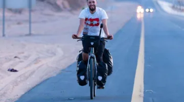 شاب بلجيكي يقطع مسافات طويلة بدراجة لإتمام فريضة الحج