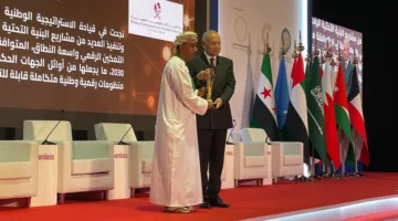شرطة عُمان السُّلطانية تحصد جائزة الابتكار الحكومي في إطار الجوائز العربية للاقتصاد الرقمي.