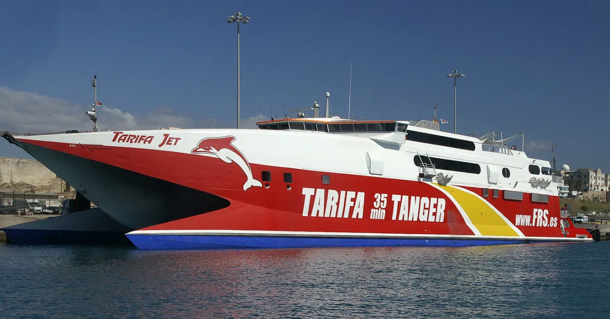 شركة FRS Iberia Maroc / DFDS تُنهي خدماتها على خط طنجة المدينة-طريفة بعد 25 عامًا من التشغيل شركة FRS Iberia Maroc / DFDS تُنهي خدماتها على خط طنجة المدينة-طريفة بعد 25 عامًا من التشغيل