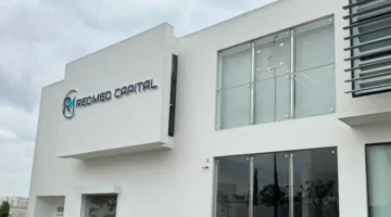 شركة Red Med Capital تحصل على شهادة “أفضل مكان للعمل” بفضل بيئة عمل متميزة