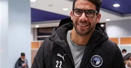 شريف إكرامي يقترب من حراسة بيراميدز أمام الزمالك