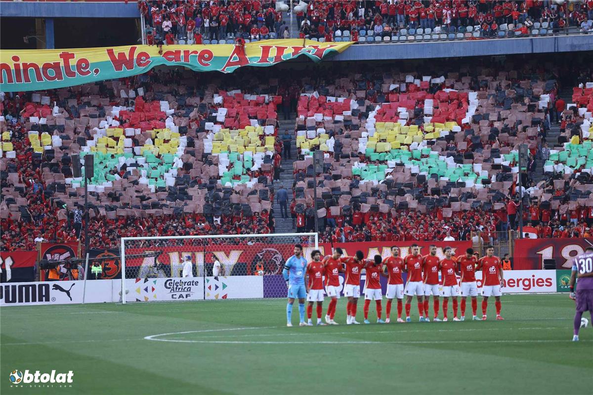 شوبير ينتقد لاعب الأهلي: ما فعله غير مقبول وكان عليه اللجوء للقانون شوبير ينتقد لاعب الأهلي: ما فعله غير مقبول وكان عليه اللجوء للقانون