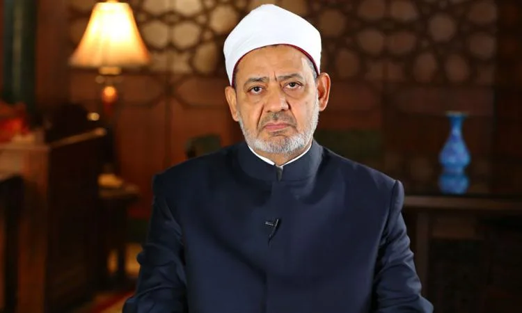 شيخ الأزهر يدعو الهند وباكستان للتحلي بالحكمة وممارسة أقصى درجات ضبط النفس شيخ الأزهر يدعو الهند وباكستان للتحلي بالحكمة وممارسة أقصى درجات ضبط النفس