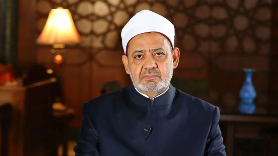شيخ الأزهر يهنئ البابا ليو الرابع عشر بمناسبة انتخابه ويدعو لتعزيز الحوار بين الأديان شيخ الأزهر يهنئ البابا ليو الرابع عشر بمناسبة انتخابه ويدعو لتعزيز الحوار بين الأديان