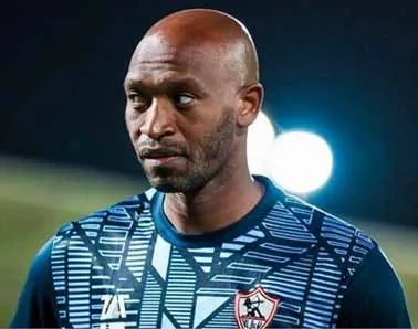 شيكابالا يعدل عن قرار الاعتزال ويختار البقاء مع الزمالك