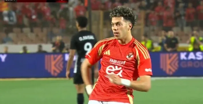شبانة: الأهلي يفكر في تعديل عقد إمام عاشور بعد أدائه المتميز شبانة: الأهلي يفكر في تعديل عقد إمام عاشور بعد أدائه المتميز