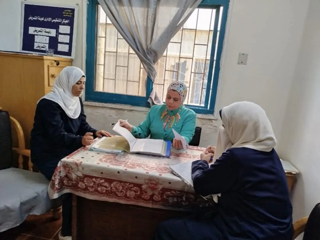 صحة السويس تعزز المراقبة على المنشآت وتحث على معالجة المخالفات صحة السويس تعزز المراقبة على المنشآت وتحث على معالجة المخالفات