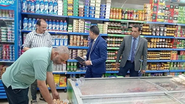 صحة المنيا: المرور على 778 منشأة غذائية وتحرير 528 محضرًا للمخالفات صحة المنيا: المرور على 778 منشأة غذائية وتحرير 528 محضرًا للمخالفات