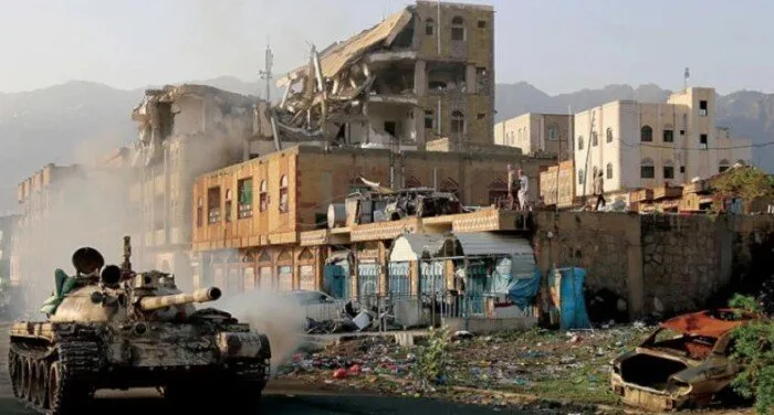 صراع الحوثيين وإسرائيل.. من «تبادل محدود» للضربات إلى «تطور نوعي» في معادلات القوة الإقليمية صراع الحوثيين وإسرائيل.. من «تبادل محدود» للضربات إلى «تطور نوعي» في معادلات القوة الإقليمية