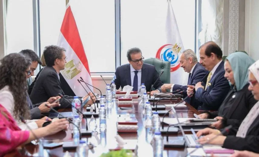 وزير الصحة يناقش مع وفد البنك الدولي سُبل تحسين التعاون في مجال التنمية البشرية