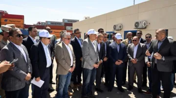صور..رئيس الوزراء يزور شركة قناة السويس للحاويات بميناء شرق بورسعيد
