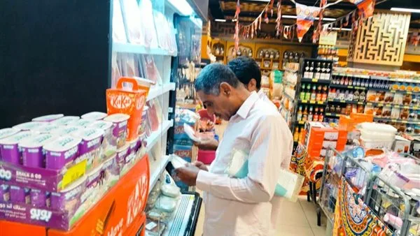 ضبط 379 مخالفة بالأسواق والمخابز في أسوان ضبط 379 مخالفة بالأسواق والمخابز في أسوان
