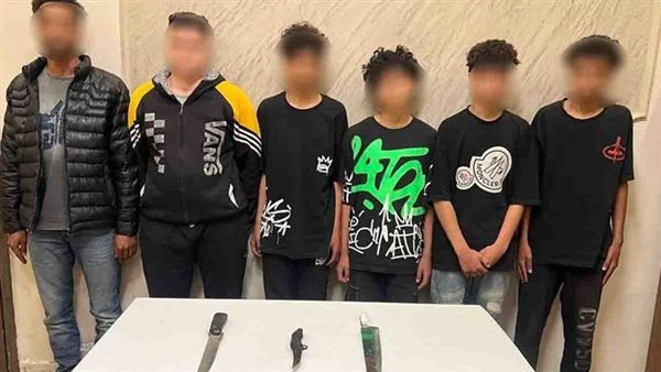 ضبط 6 أشخاص استعرضوا بالأسلحة البيضاء خلال حفل زفاف بالقليوبية ضبط 6 أشخاص استعرضوا بالأسلحة البيضاء خلال حفل زفاف بالقليوبية