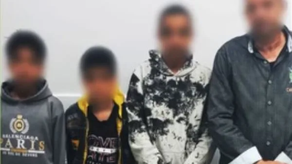 ضبط صاحب مكتب مقاولات لحمله طبنجة غير مرخصة والتسبب في إصابة صغير بكفر الشيخ ضبط صاحب مكتب مقاولات لحمله طبنجة غير مرخصة والتسبب في إصابة صغير بكفر الشيخ