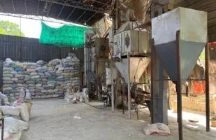 ضبط مصنع دون ترخيص لإنتاج الأعلاف الحيوانية المغشوشة بالقليوبية 