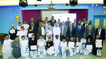 طلاب عبدالرحمن بن جاسم يبدعون في الرياضيات