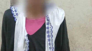 طلبت فلوس عشان يعدي.. القبض على فتاة تعرضت لسائح بالدرب الاحمر.. فيديو