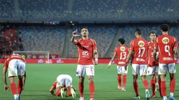 النحاس يكافئ لاعبي الأهلي بعد رباعية المصري.. وفحص طبي لـ"ربيعة" النحاس يكافئ لاعبي الأهلي بعد رباعية المصري.. وفحص طبي لـ"ربيعة"