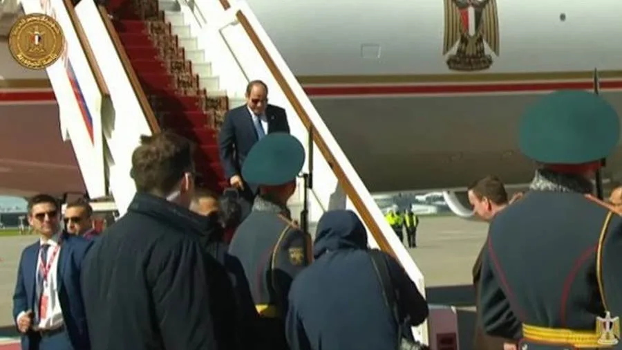 عاجل.. الرئيس السيسي يصل موسكو للمشاركة في احتفالات عيد النصر عاجل.. الرئيس السيسي يصل موسكو للمشاركة في احتفالات عيد النصر