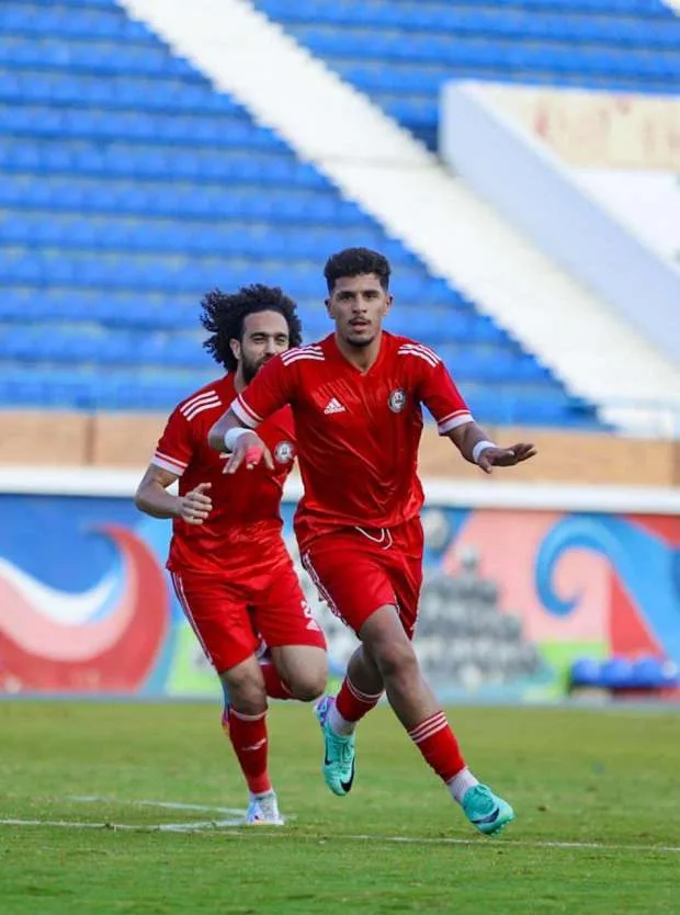 عاجل.. الزمالك يسجل أولى صفقاته في فترة الانتقالات الصيفية عاجل.. الزمالك يسجل أولى صفقاته في فترة الانتقالات الصيفية