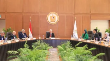 عاشور يترأس مجلس التخطيط والدراسات بأكاديمية البحث العلمي