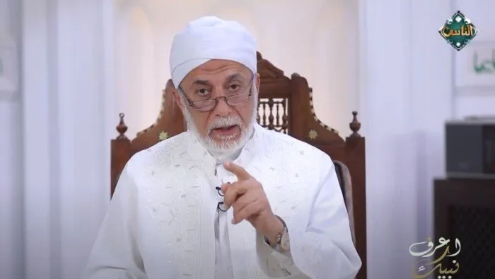 «عالم أزهري يكشف تفاصيل جديدة حول وفاة النبي محمد ﷺ»