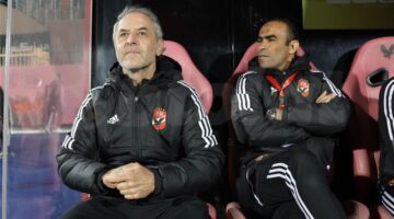 عبد الحفيظ: الأهلي تعاقد مع لاعب “مُبهر”.. وهناك مخاطر لتعيين مدرب ذو سمعة