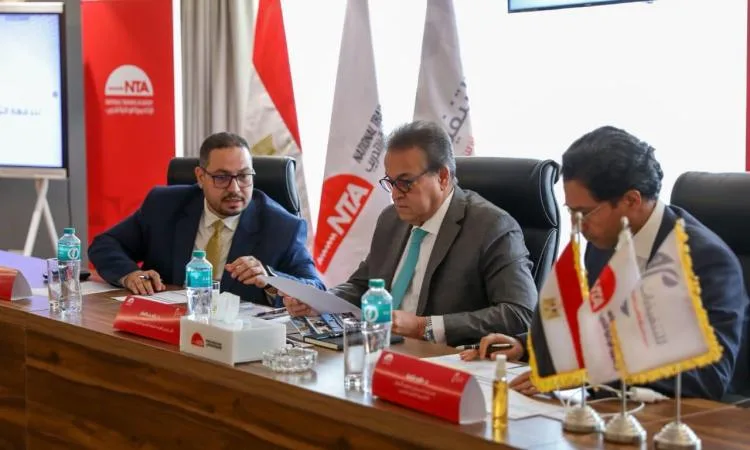 عبد الغفار يرأس لجنة من لجان اختبارات القبول لبرنامج “المرأة في القيادة التنفيذية” عبد الغفار يرأس لجنة من لجان اختبارات القبول لبرنامج “المرأة في القيادة التنفيذية”