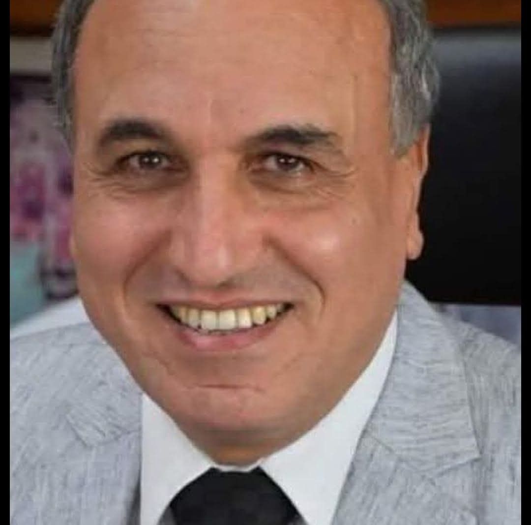 عبد المحسن سلامة يهنئ البلشي.. ويؤكد: احترم رأي الجمعية العمومية واختياراتها عبد المحسن سلامة يهنئ البلشي.. ويؤكد: احترم رأي الجمعية العمومية واختياراتها