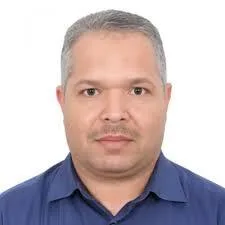عبد الهادي السايح: تجسيد للثورة عبد الهادي السايح: تجسيد للثورة