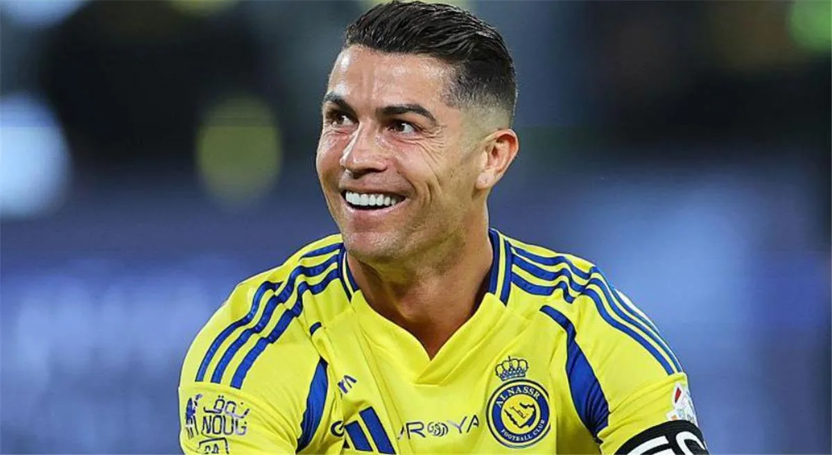 عرض جذاب لكريستيانو رونالدو للانضمام إلى كأس العالم للأندية عرض جذاب لكريستيانو رونالدو للانضمام إلى كأس العالم للأندية