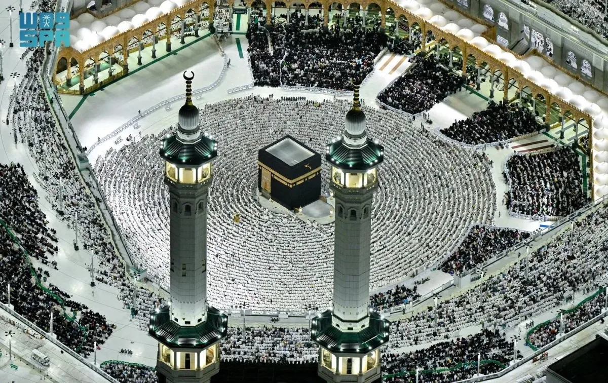 الملك سلمان يأمر باستضافة 1000 حاج من أسر الشهداء والأسرى الفلسطينيين الملك سلمان يأمر باستضافة 1000 حاج من أسر الشهداء والأسرى الفلسطينيين
