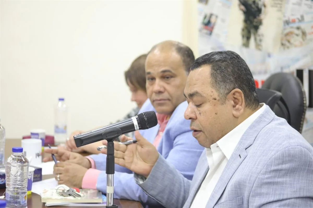 علاء أبو زيد: في القاهرة ليس هناك متسع للحالمين علاء أبو زيد: في القاهرة ليس هناك متسع للحالمين