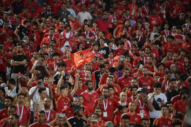 علي معلول يسجل تمريرة حاسمة في لقاء الأهلي ضد فاركو