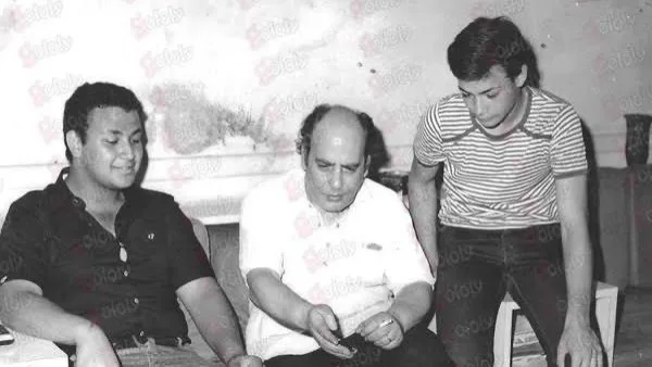 عمرو أديب: كنا نسكن في أفخم شارع والإيجار 55 جنيه.. السكن هوية عمرو أديب: كنا نسكن في أفخم شارع والإيجار 55 جنيه.. السكن هوية