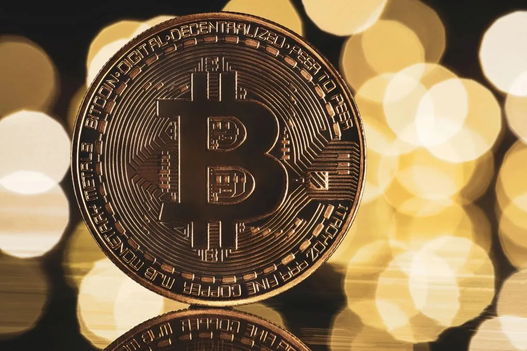 عملة بيتكوين ترتفع إلى 97.5 ألف دولار اليوم عملة بيتكوين ترتفع إلى 97.5 ألف دولار اليوم