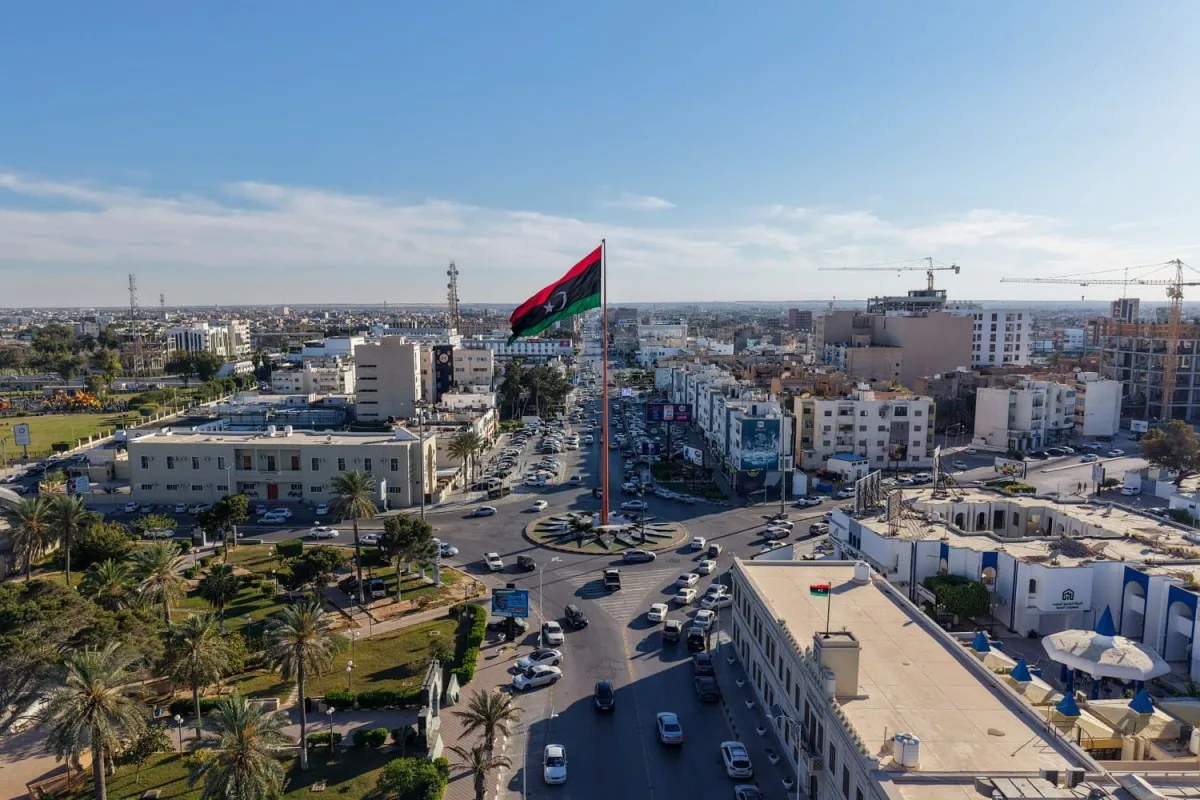 عودة السكون إلى العاصمة الليبية طرابلس بعد مواجهات أسفرت عن مقتل 6 أفراد عودة السكون إلى العاصمة الليبية طرابلس بعد مواجهات أسفرت عن مقتل 6 أفراد