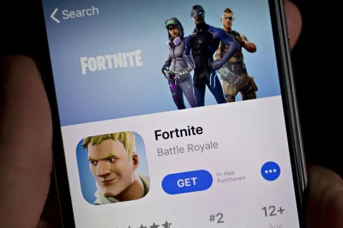 عودة “فورتنايت” إلى متجر “أبل”: بداية حقبة جديدة في حرية التطبيقات؟