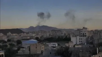غارات إسرائيلية تُعطّل مطار صنعاء وتدمر مصنع أسمنت| فيديو