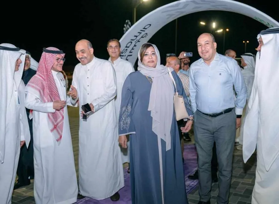 بعثة الحج السياحي تعزز جهودها الميدانية لضمان سلامة الحجاج المصريين خلال فترة التصعيد. بعثة الحج السياحي تعزز جهودها الميدانية لضمان سلامة الحجاج المصريين خلال فترة التصعيد.