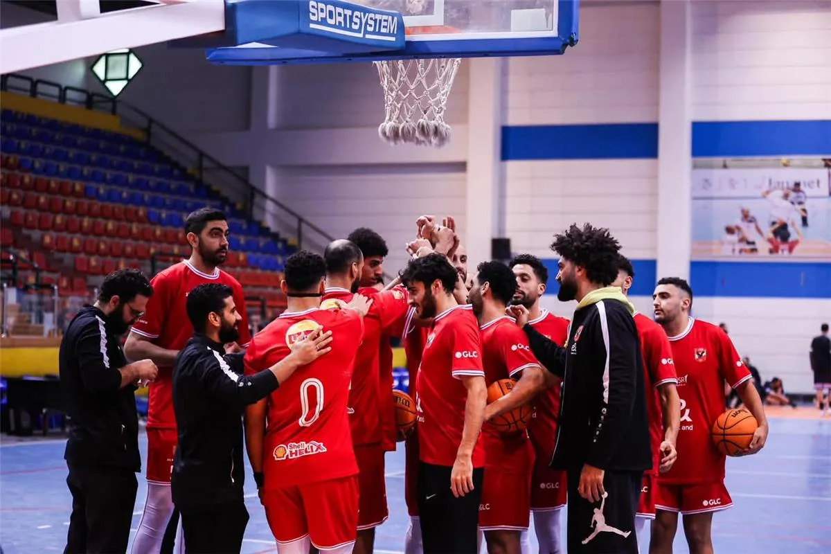 غرامة مالية وتحذير بتشديد العقوبة.. اتحاد كرة السلة يفرض عقوبات على مشجعي الأهلي غرامة مالية وتحذير بتشديد العقوبة.. اتحاد كرة السلة يفرض عقوبات على مشجعي الأهلي