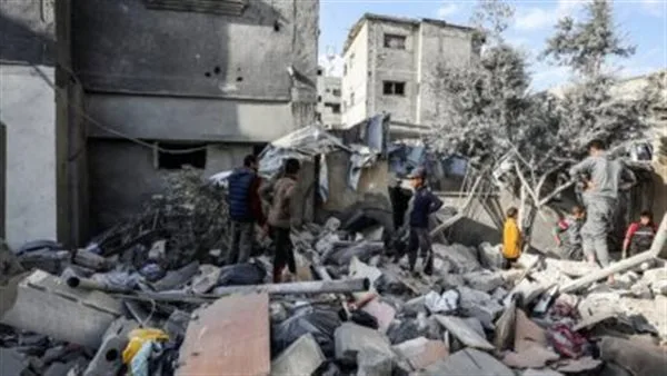 غزة: 17 شهيدًا في قصف استهدف مدرسة للنازحين بمخيم البريج غزة: 17 شهيدًا في قصف استهدف مدرسة للنازحين بمخيم البريج