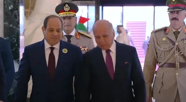الرئيس السيسي يسافر إلى مكان انعقاد القمة العربية في بغداد