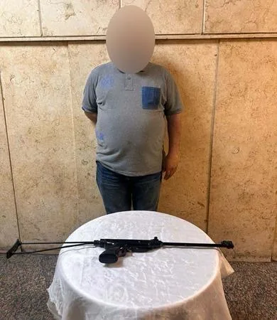 ضبط سائق يطلق أعيرة رش من بندقية ضغط هواء تجاه الكلاب بالقاهرة ضبط سائق يطلق أعيرة رش من بندقية ضغط هواء تجاه الكلاب بالقاهرة