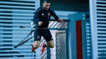فحص طبي لـ رامي ربيعة قبل مباراة الأهلي وسيراميكا كليوباترا